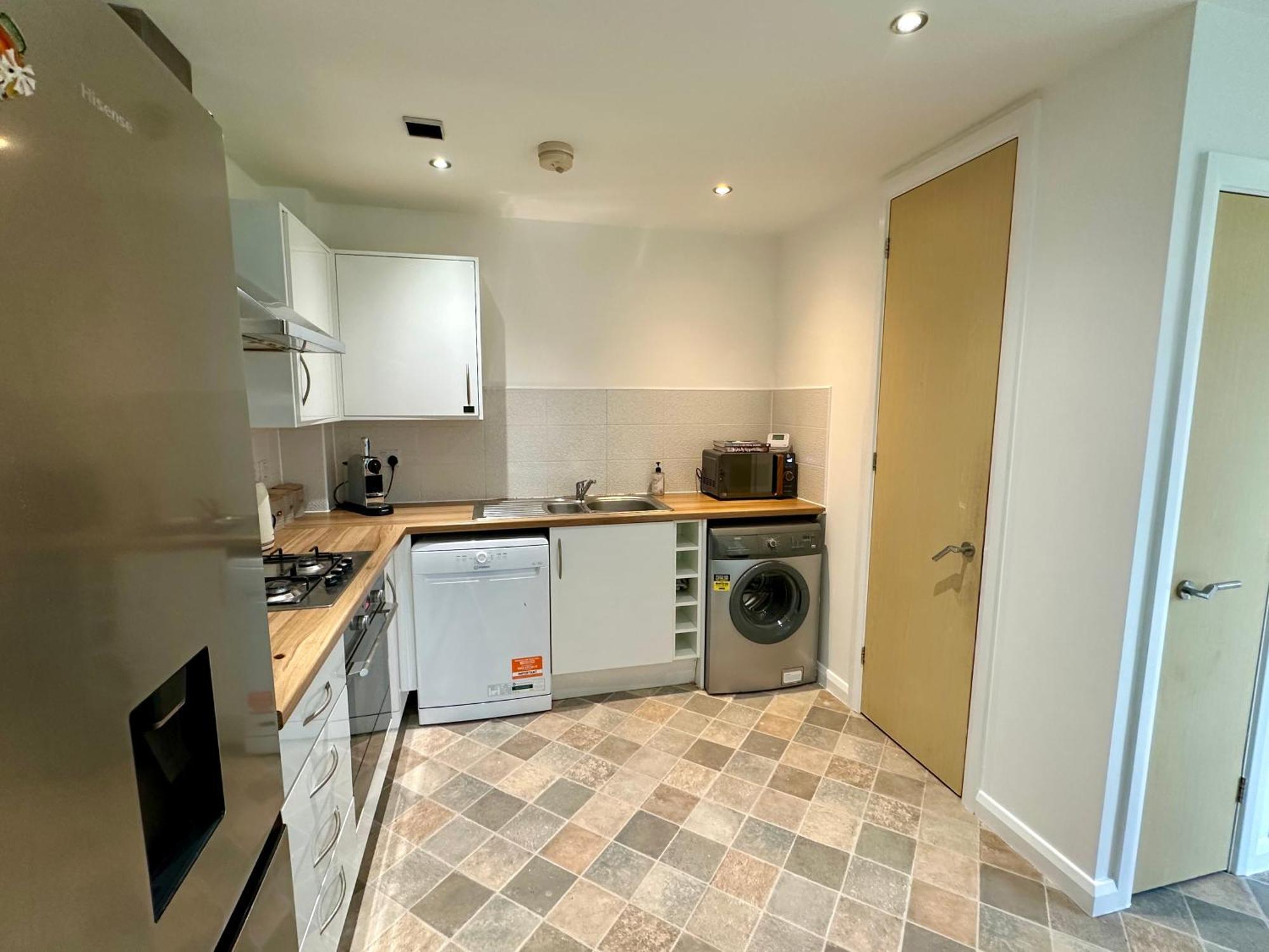 Ao & Etihad Stadium 6 Guest Stay- 3 Bedroom Central House With Parking & Wi Fi Manchester Bagian luar foto