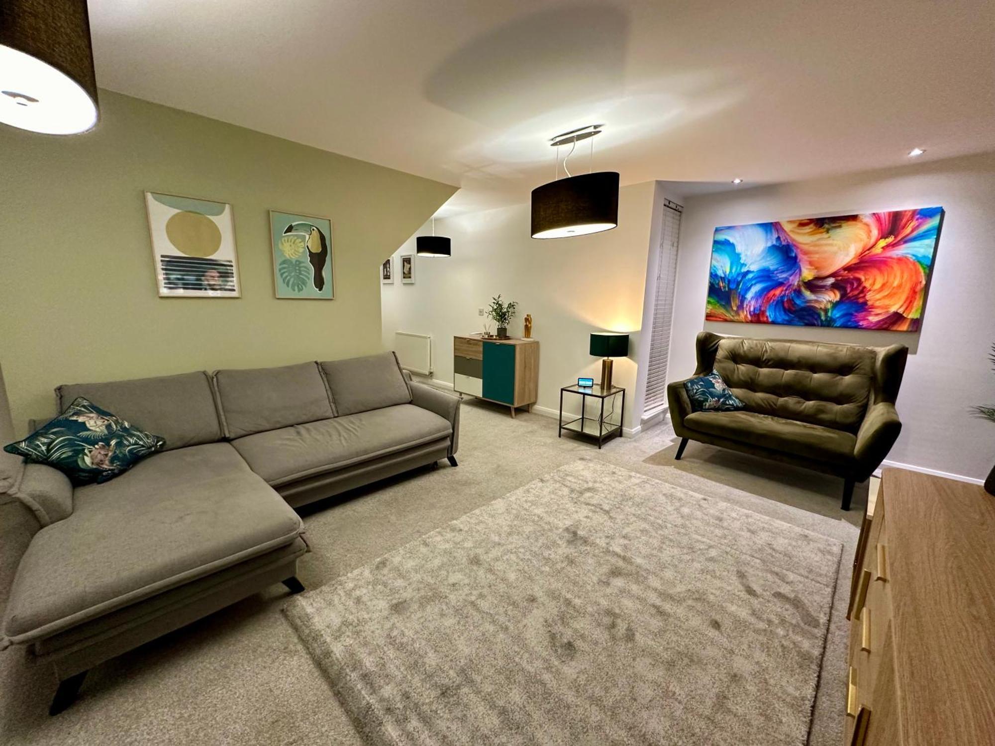Ao & Etihad Stadium 6 Guest Stay- 3 Bedroom Central House With Parking & Wi Fi Manchester Bagian luar foto